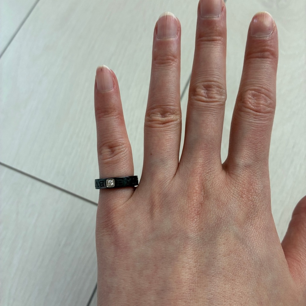 B.zero1 Essential Ring - Picture 3 of 4